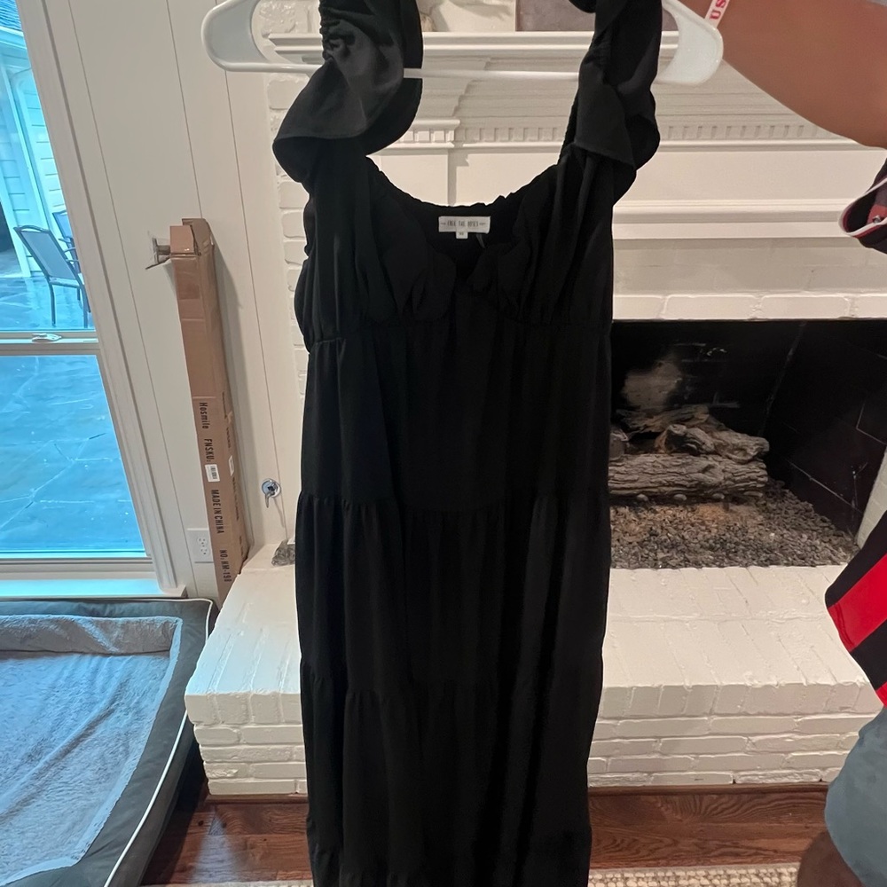 Free the Roses Black Maxi Dress